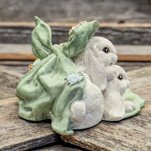 1993 Vintage Bundle of Love, The Patchville Bunnies Collection- Reg # DA-236 - Picture 6 of 10